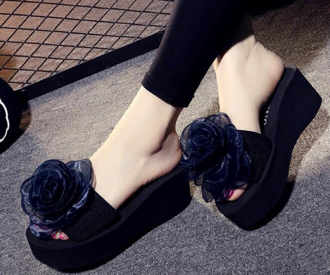2019 Hand-stitched flowers women's shoes simple wedge sandals casual comfortable beach shoes summer new slippers mm378